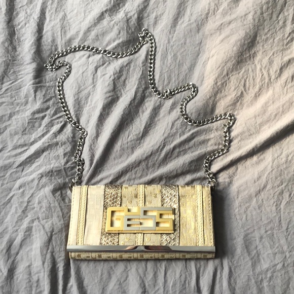 Guess Handbags - Guess crossbody shoulder bag